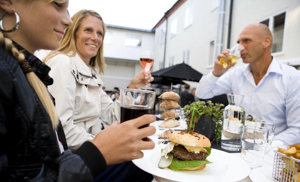 Hotell Bla Blom Gustavsberg Экстерьер фото