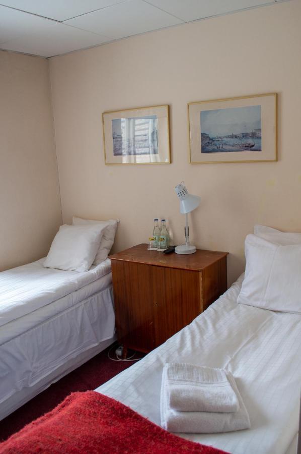 Hotell Bla Blom Gustavsberg Экстерьер фото