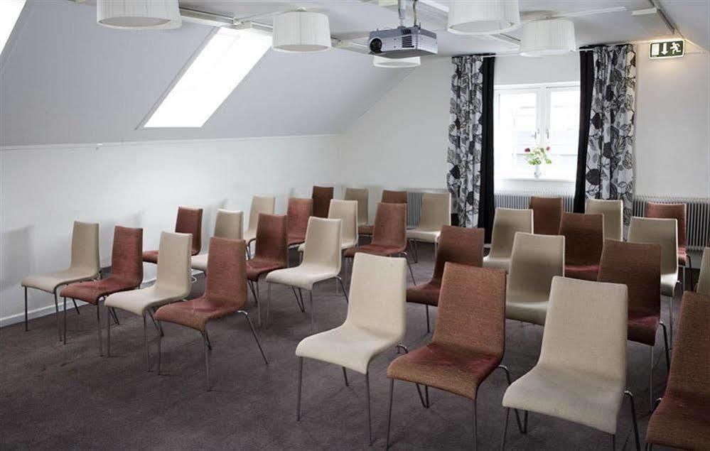 Hotell Bla Blom Gustavsberg Экстерьер фото